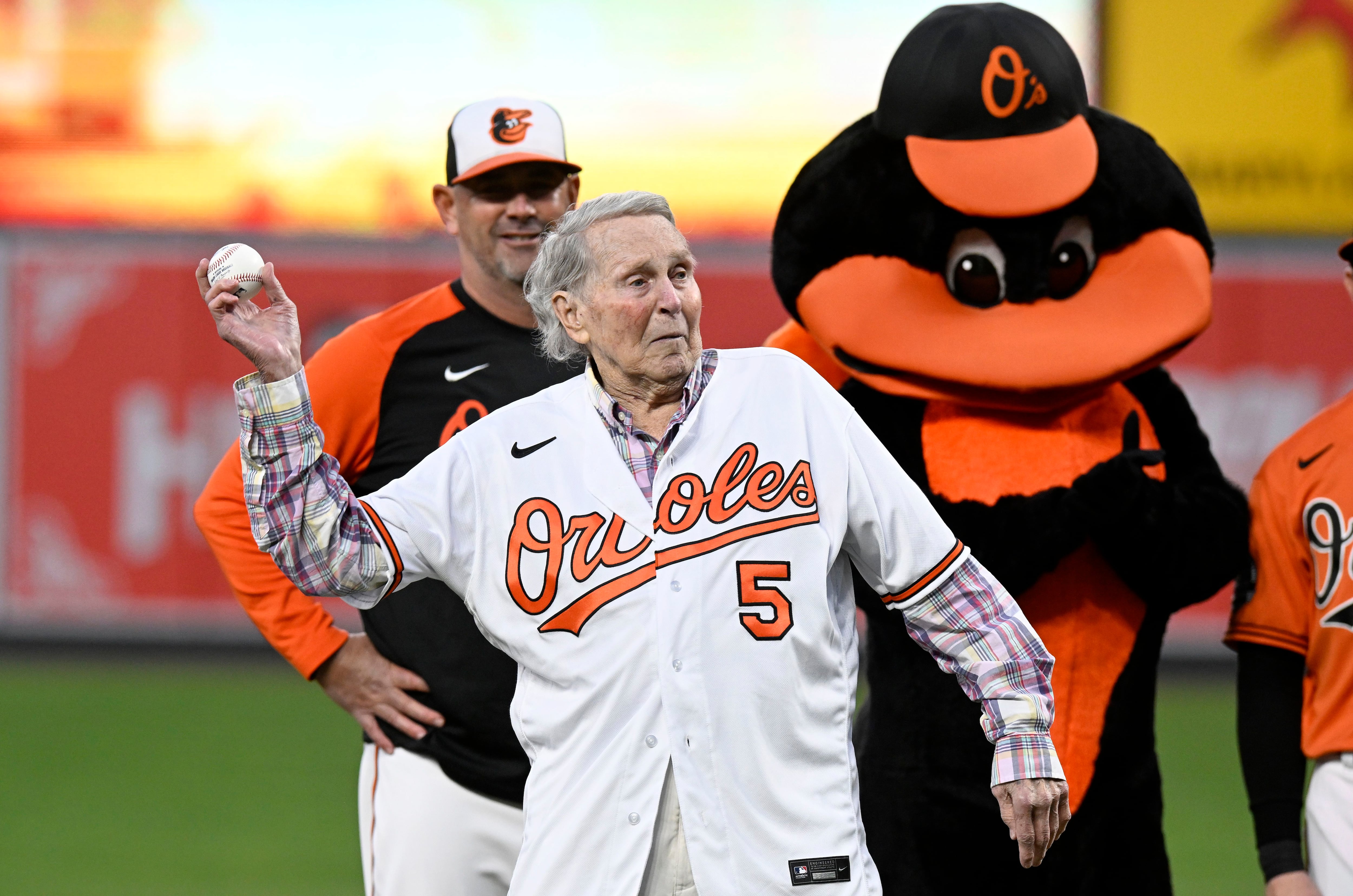 Orioles teammates, colleagues remember Brooks Robinson: 'We grew up  worshipping him' - The Baltimore Banner