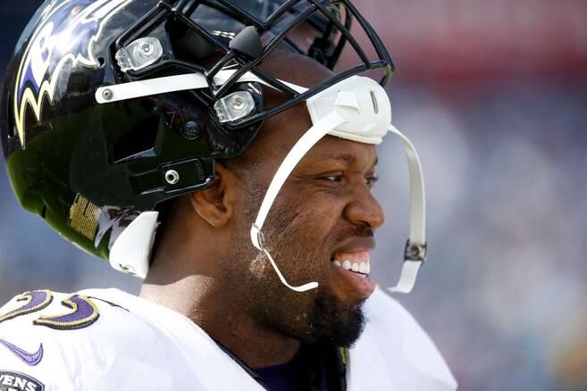 Ray Lewis Facemask: Breaking Down Ravens Star's Frightening Helmet