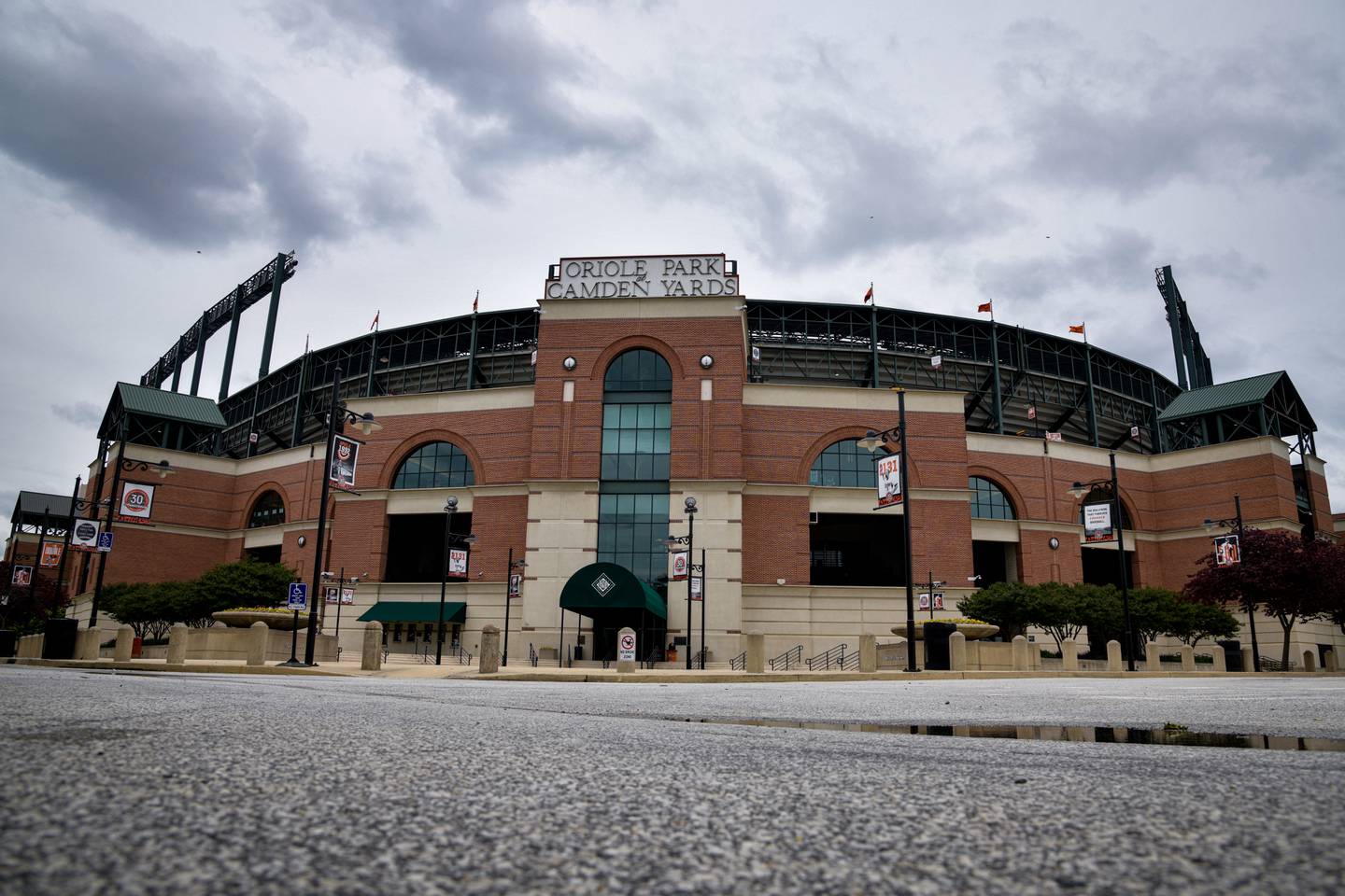 Orioles, Gov. Moore announce partnership to revitalize Camden Yards sports  complex