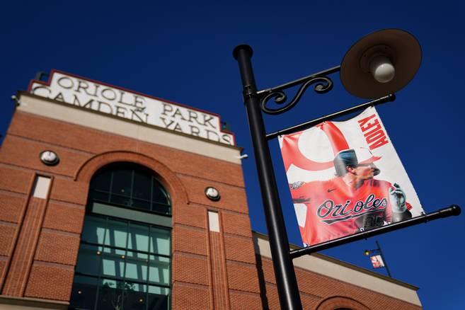 Orioles reach 30-year lease extension to stay at Camden Yards